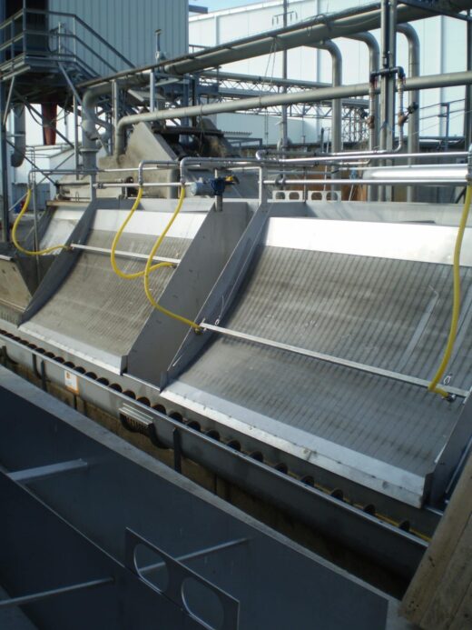 Dégrilleurs automatiques à tamis statiques