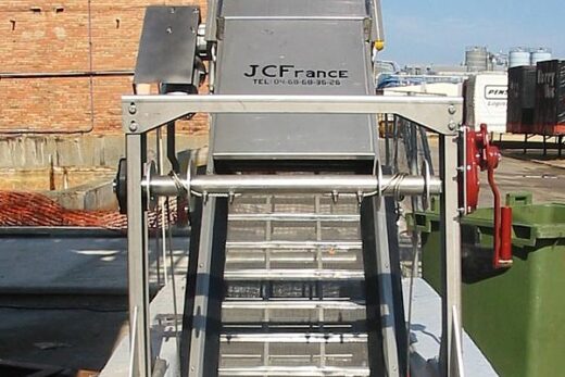mechanical fine mesh screen