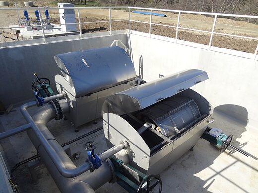 Microturbines&#x20;et&#x20;r&#x00E9;seaux&#x20;d&#x2019;eau&#x20;potable